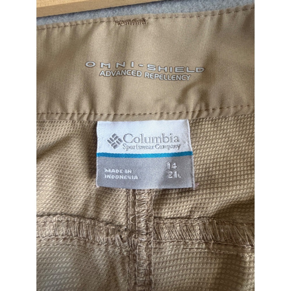 Columbia Womens Tan Khaki Hiking Capri Cargo Pants Outdoor Utility Size 14 - Picture 9 of 11